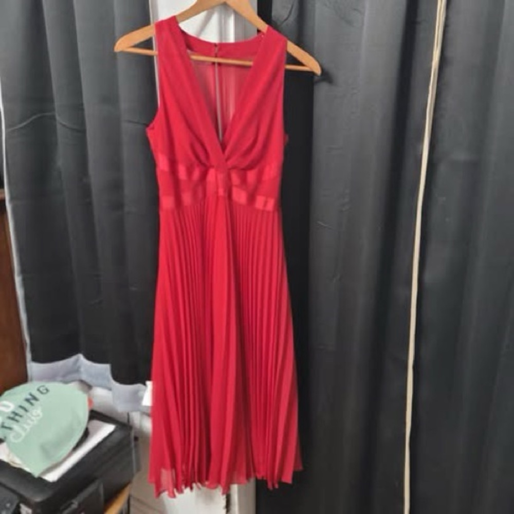 White House Black Market Red Pleated V-Neck Midi Dress